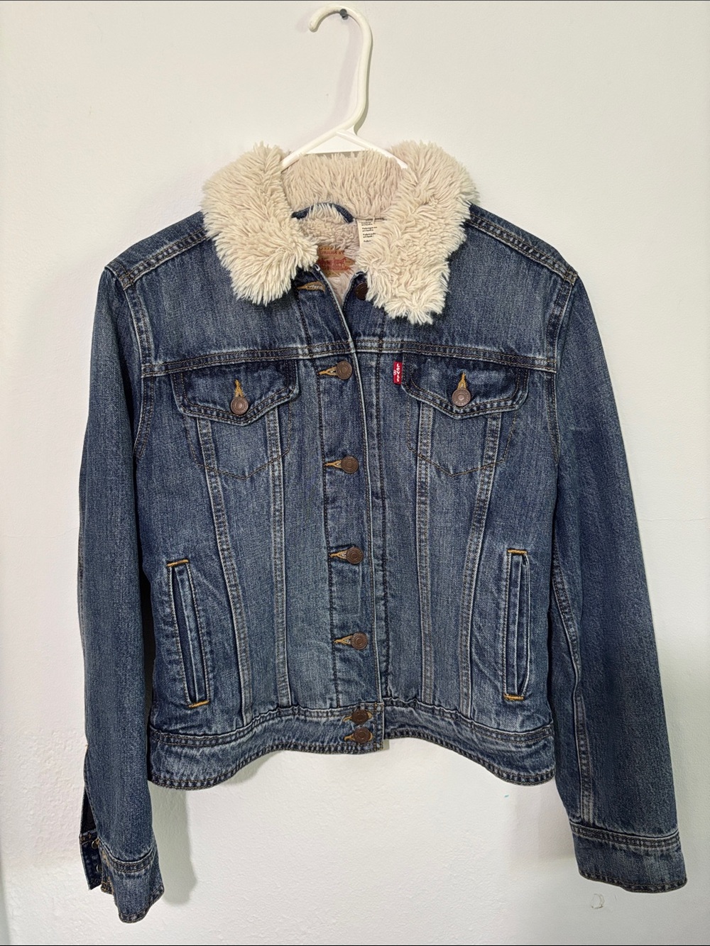 Levi's Dark Blue Denim Sherpa Jacket with Cream Collar